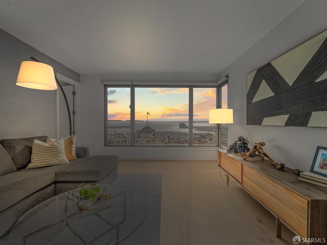 219 Brannan Street 16K, San Francisco, CA 94107