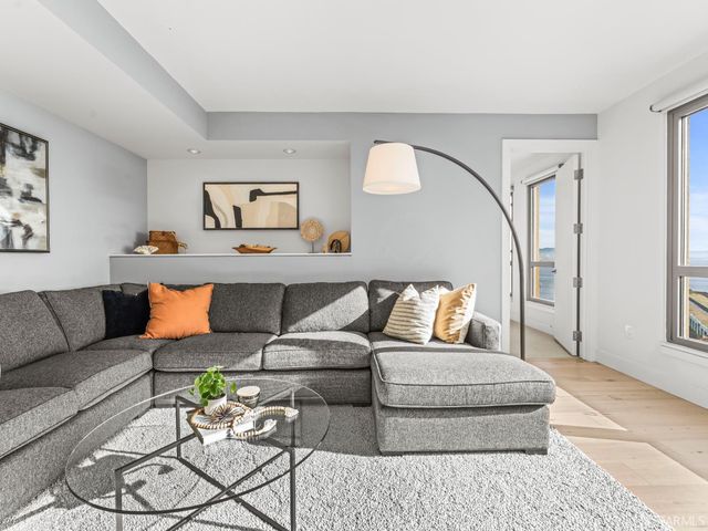 219 Brannan Street 16K, San Francisco, CA 94107