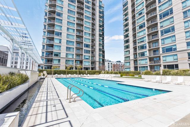 219 Brannan Street 16K, San Francisco, CA 94107