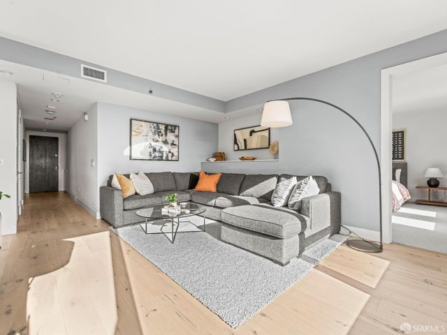 219 Brannan Street 16K, San Francisco, CA 94107