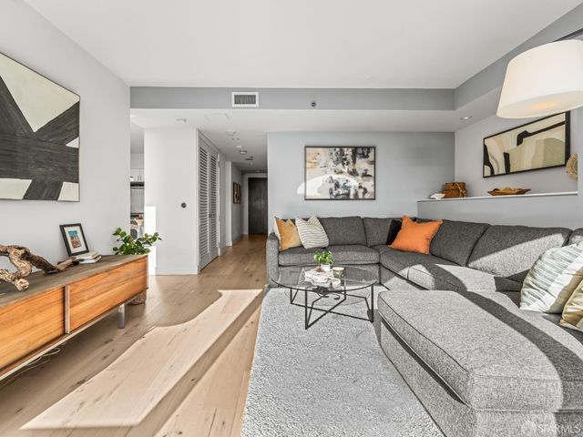 219 Brannan Street 16K, San Francisco, CA 94107