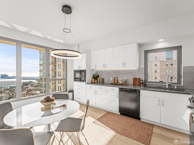 219 Brannan Street 16K, San Francisco, CA 94107