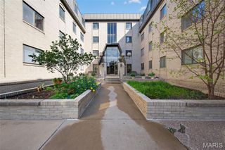 4355 Maryland Avenue 404, St Louis, MO 63108
