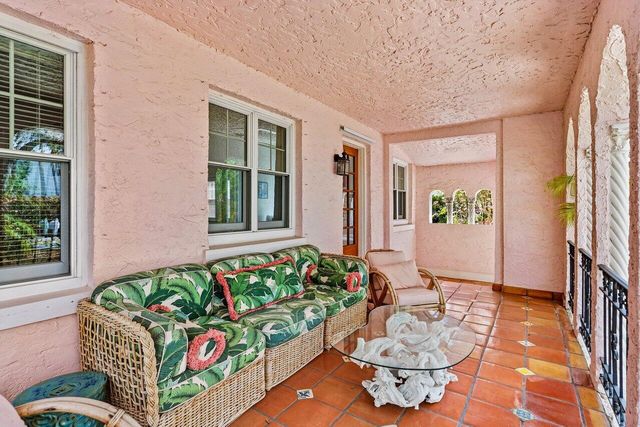 217 SE Coconut Avenue, Stuart, FL 34996