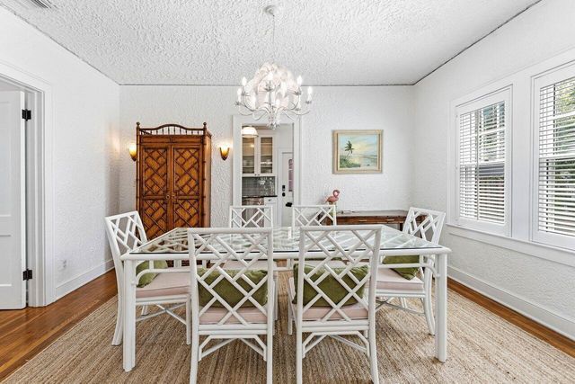 217 SE Coconut Avenue, Stuart, FL 34996