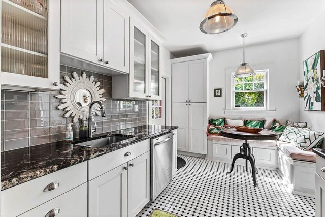 217 SE Coconut Avenue, Stuart, FL 34996