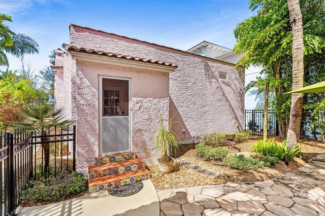 217 SE Coconut Avenue, Stuart, FL 34996