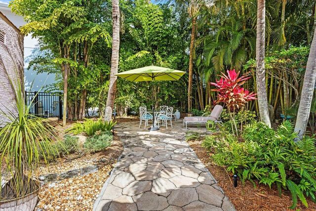 217 SE Coconut Avenue, Stuart, FL 34996