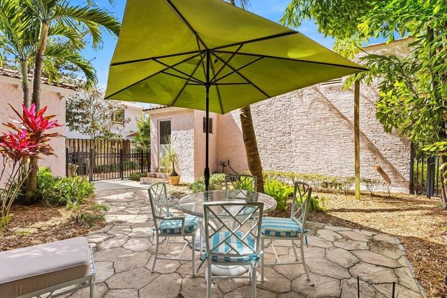 217 SE Coconut Avenue, Stuart, FL 34996