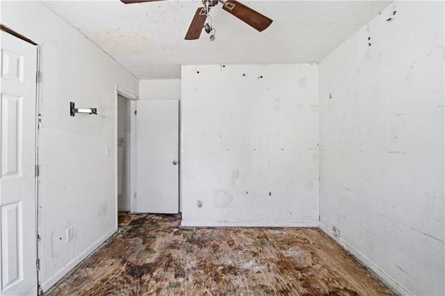 917 Lake Watch Drive, Stone Mountain, GA 30088