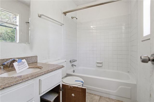 917 Lake Watch Drive, Stone Mountain, GA 30088