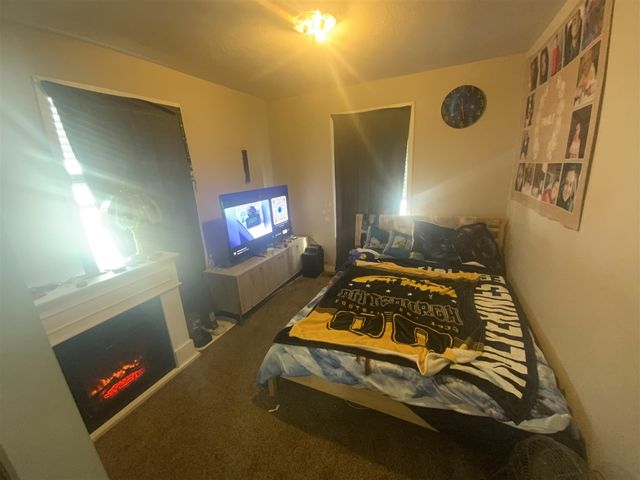 4211 Laurel, Jackson, MI 49201