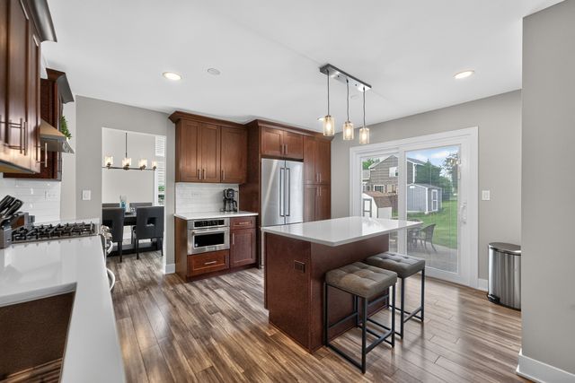 359 Sundance Drive, Bartlett, IL 60103