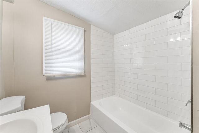 808 S SAVAGE Street, Independence, MO 64050