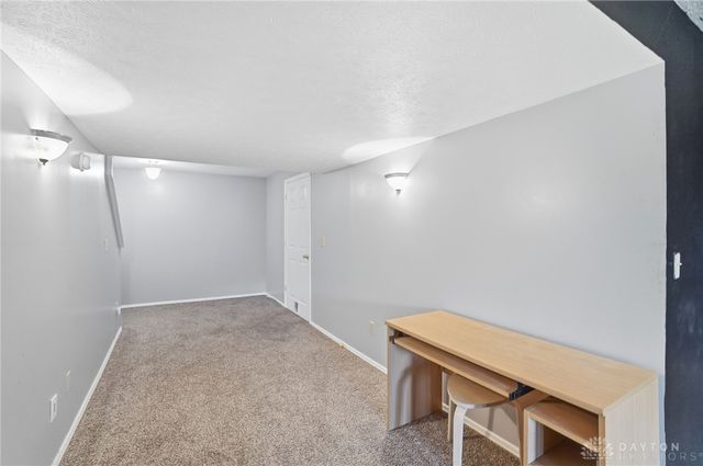 9452 Colegate Way 256, West Chester, OH 45011