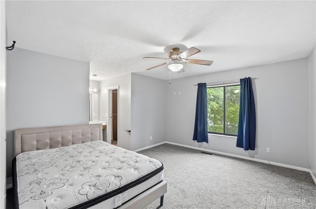 9452 Colegate Way 256, West Chester, OH 45011