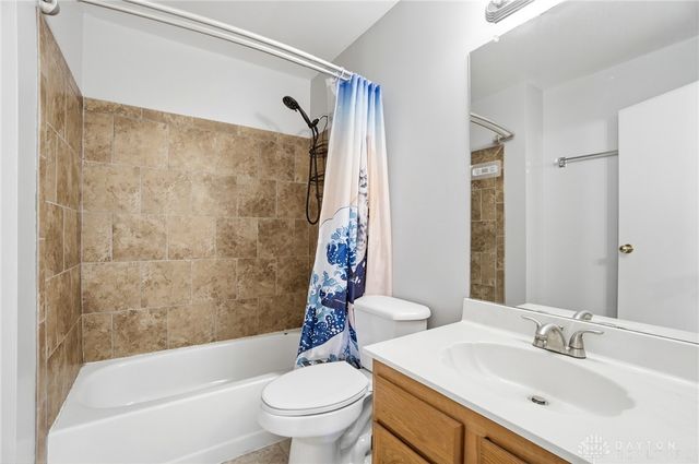 9452 Colegate Way 256, West Chester, OH 45011