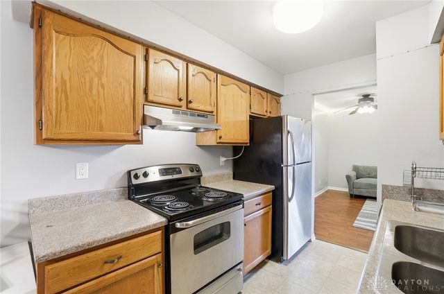 9452 Colegate Way 256, West Chester, OH 45011