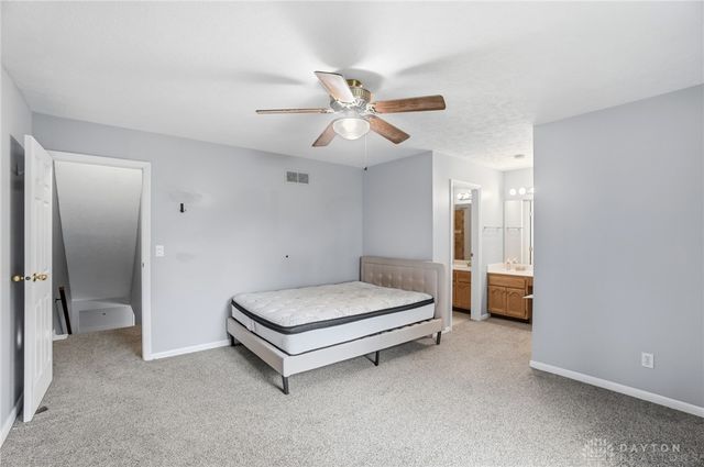 9452 Colegate Way 256, West Chester, OH 45011