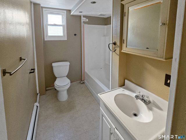 129 Mechanics Street, Putnam, CT 06260