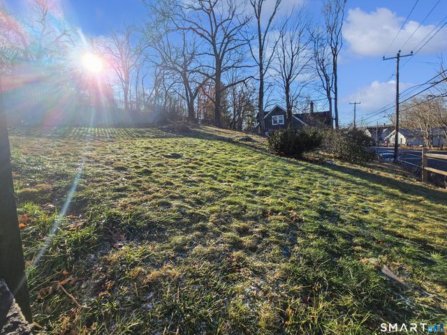 129 Mechanics Street, Putnam, CT 06260