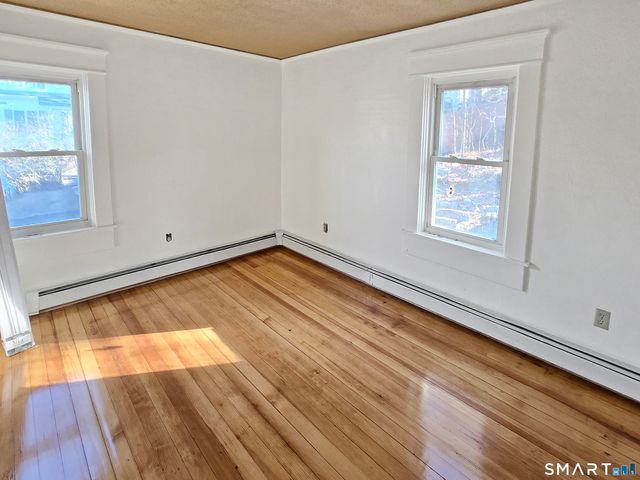 129 Mechanics Street, Putnam, CT 06260