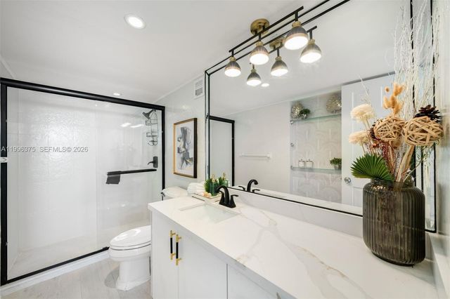 600 NE 36th ST 1414, Miami, FL 33137