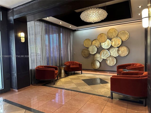 600 NE 36th ST 1414, Miami, FL 33137