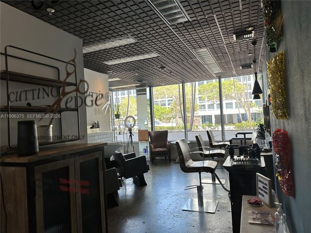 600 NE 36th ST 1414, Miami, FL 33137