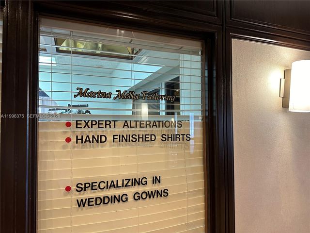 600 NE 36th ST 1414, Miami, FL 33137