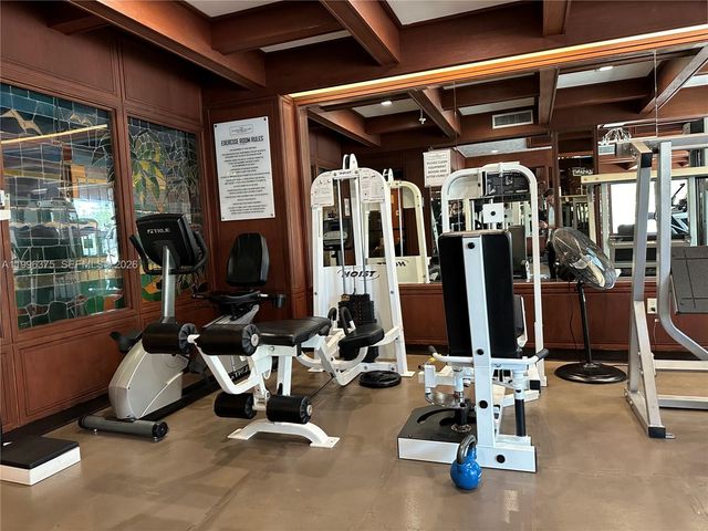 600 NE 36th ST 1414, Miami, FL 33137