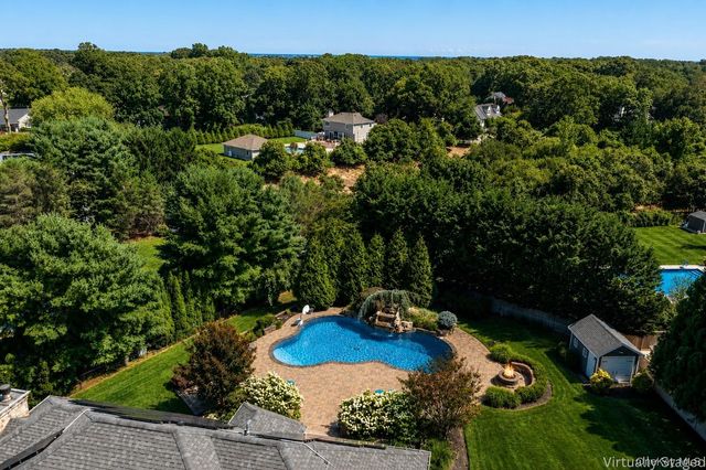 30 Hampton Drive, Center Moriches, NY 11934