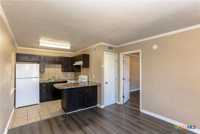 501 Root Avenue, Killeen, TX 76541