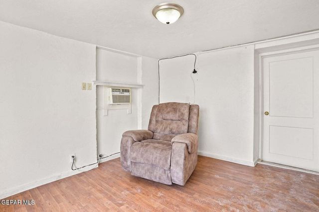 2318 FEDERAL Avenue B, El Paso, TX 79930