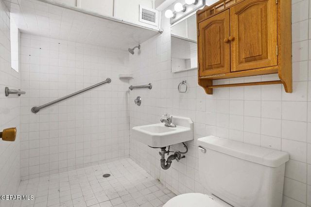 2318 FEDERAL Avenue B, El Paso, TX 79930