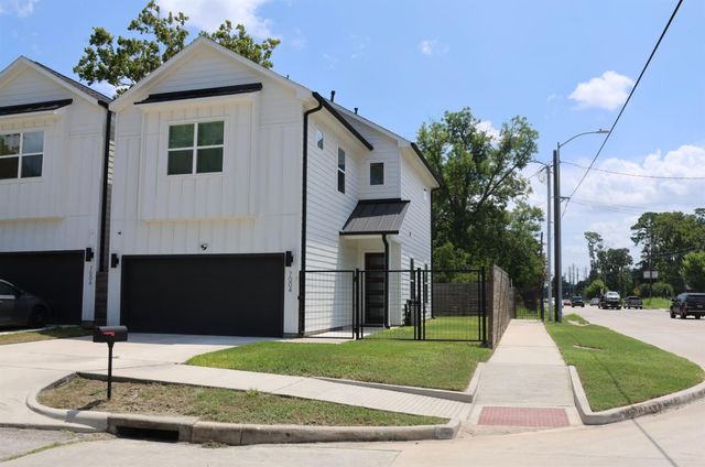 7004 Emma Lou Street, Houston, TX 77088