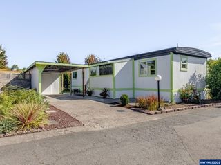 612 N Cascade #23 Dr 23, Woodburn, OR 97071