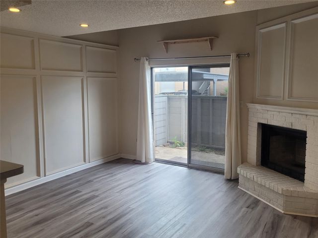 260 El Dorado Boulevard 1804, Houston, TX 77598