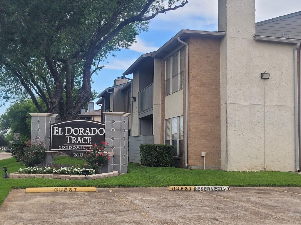260 El Dorado Boulevard 1804, Houston, TX 77598