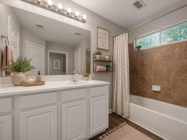 17814 Arapaho Hill Lane, Humble, TX 77346