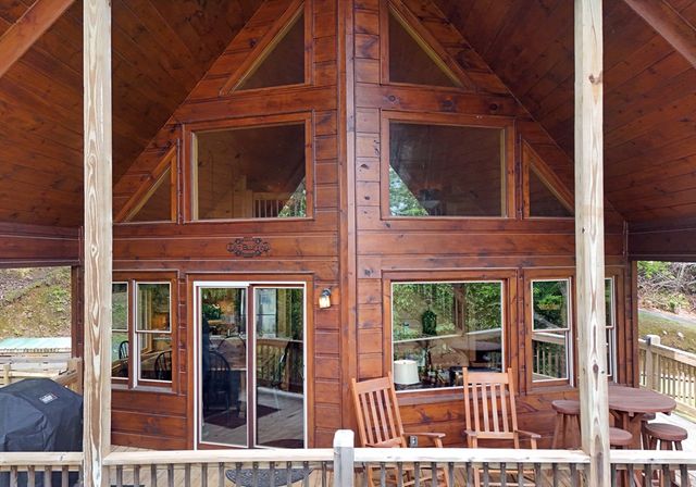 73 Rosiey Lane, Blue Ridge, GA 30513