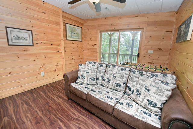 73 Rosiey Lane, Blue Ridge, GA 30513