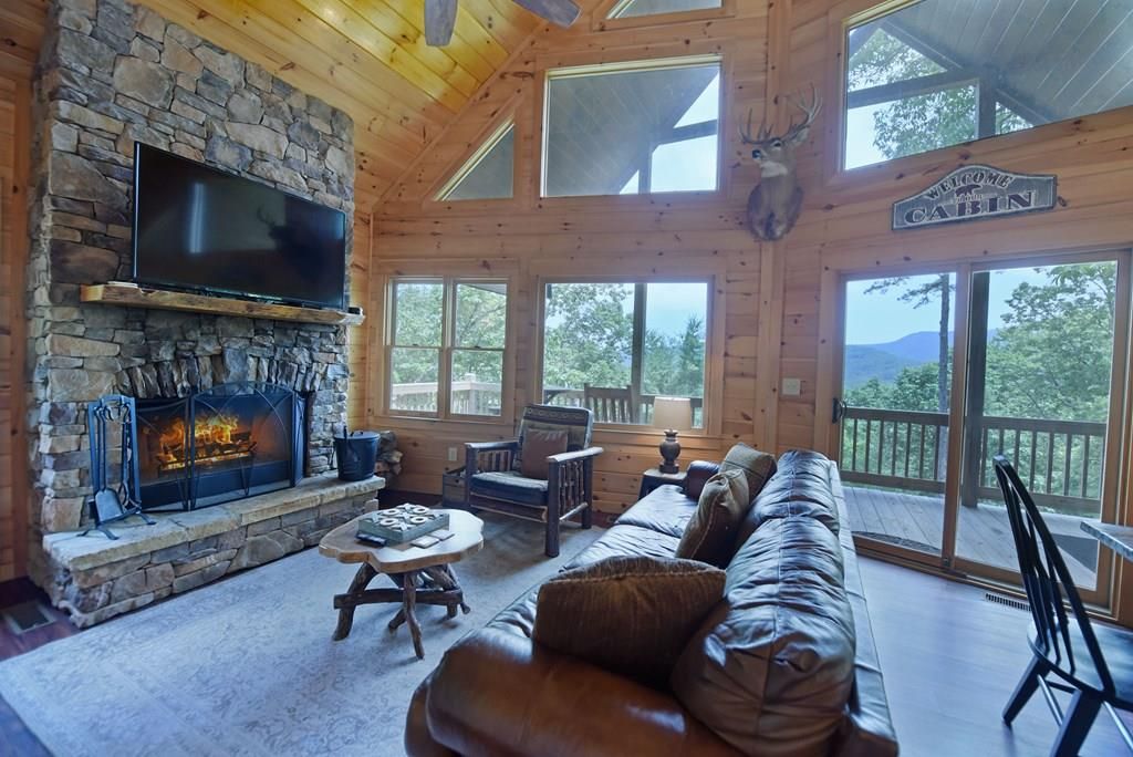 73 Rosiey Lane, Blue Ridge, GA 30513
