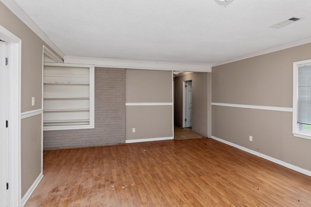 1403 OLD HICKORY RD, Memphis, TN 38116