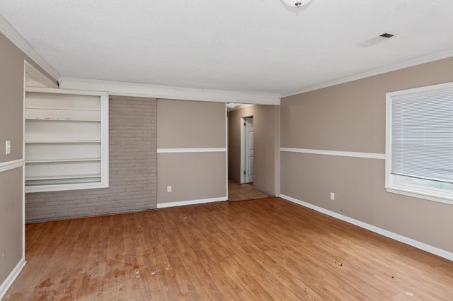 1403 OLD HICKORY RD, Memphis, TN 38116