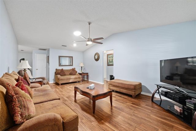 9820 SW 89TH TERRACE E, Ocala, FL 34481