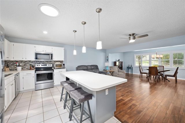 9820 SW 89TH TERRACE E, Ocala, FL 34481