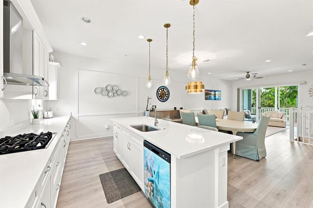 5197 Beckman Terrace, Palm Beach Gardens, FL 33418