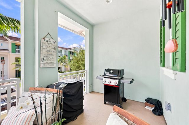5197 Beckman Terrace, Palm Beach Gardens, FL 33418