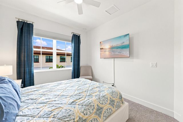 5197 Beckman Terrace, Palm Beach Gardens, FL 33418